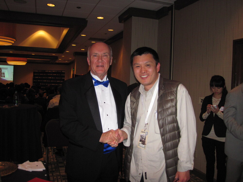 2013-05-04_With_Mayor_of_Omaha.thumb.JPG.b92851b219d5261da0f9ac633158b715.JPG