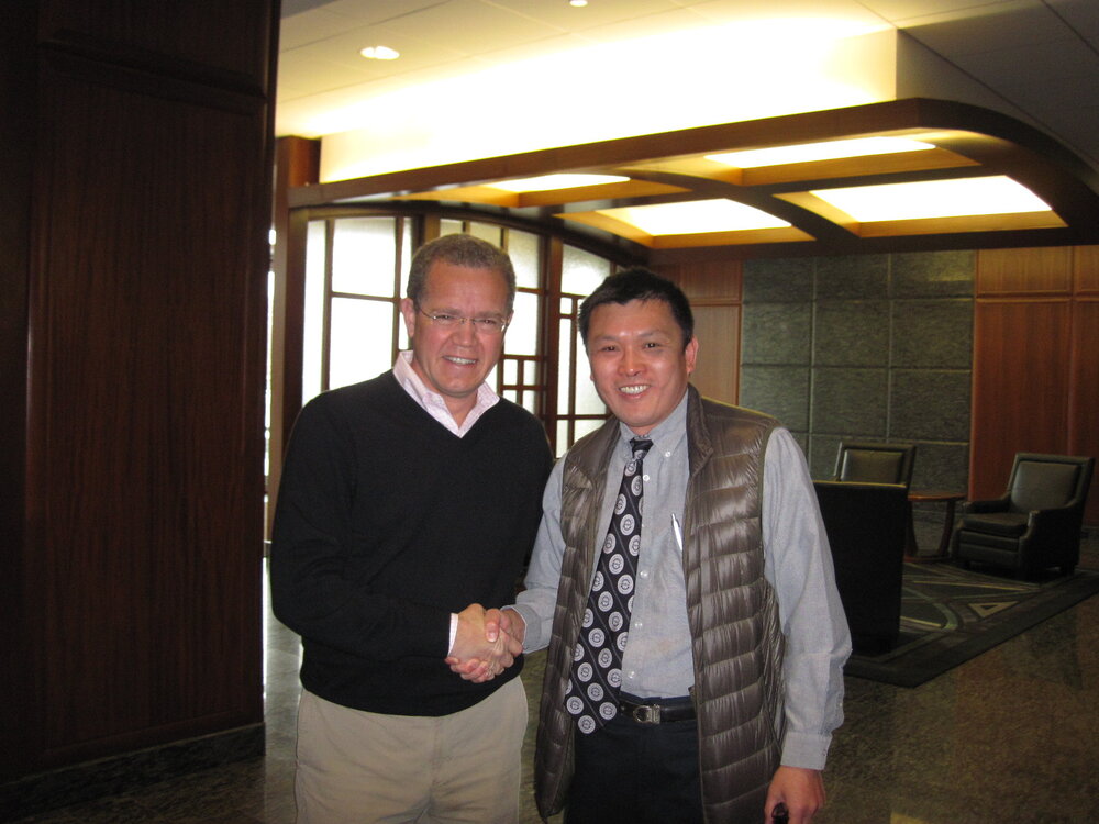 2013-05-06_With_Ted_Weschler_at_Kiewit_Plaza.thumb.JPG.5c56ed276d9d1e127e789624ca2f1b5a.JPG
