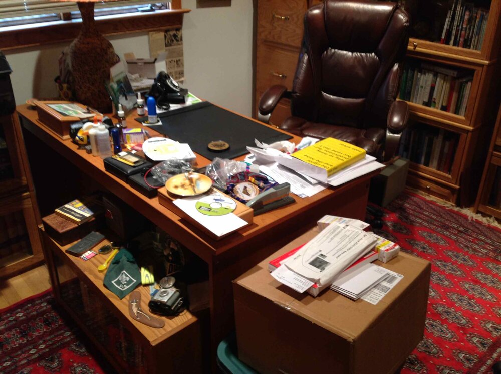 HomeOffice2.thumb.jpg.6df572bcf8dae21ce54f842205034b65.jpg