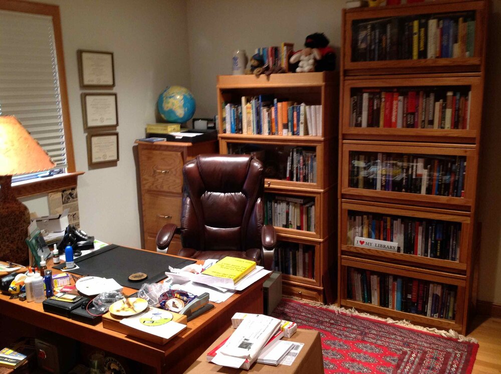 HomeOffice3.thumb.jpg.095f0e547e2851d894a52065e96187d5.jpg