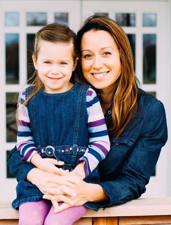 Marie_and_Claire.thumb.jpg.ef059395cd38de7eddbcb23ad0494a3d.jpg
