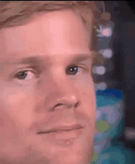 ayo-blink.gif.f8b088655ec963ece9f1318bd51cd954.gif